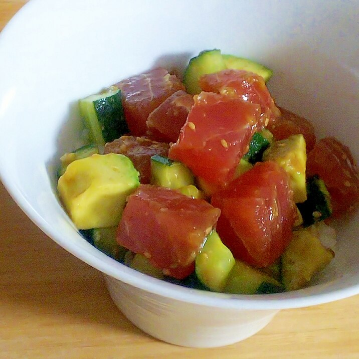 超簡単！焼肉のタレで！マグロのポキ丼